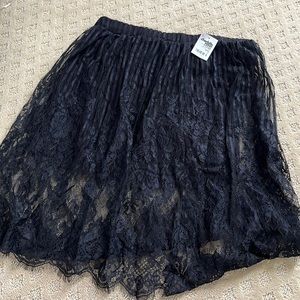 Brand new black skirt
